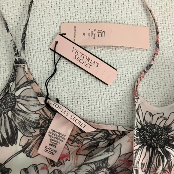 Victoria's Secret XL Satin Racerback Cami Pajama Top Sleepwear Pink Floral Strip - Picture 5 of 8